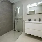 Appartement Luxury Perla In With Heated Pool