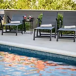Luxury Perla In With Heated Pool Appartement Vinišće