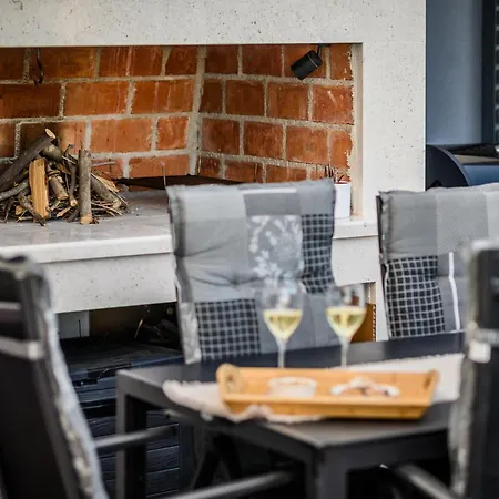 Apartament Luxury Perla In With Heated Pool Vinišće