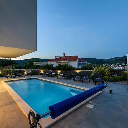 Apartament Luxury Perla In With Heated Pool *